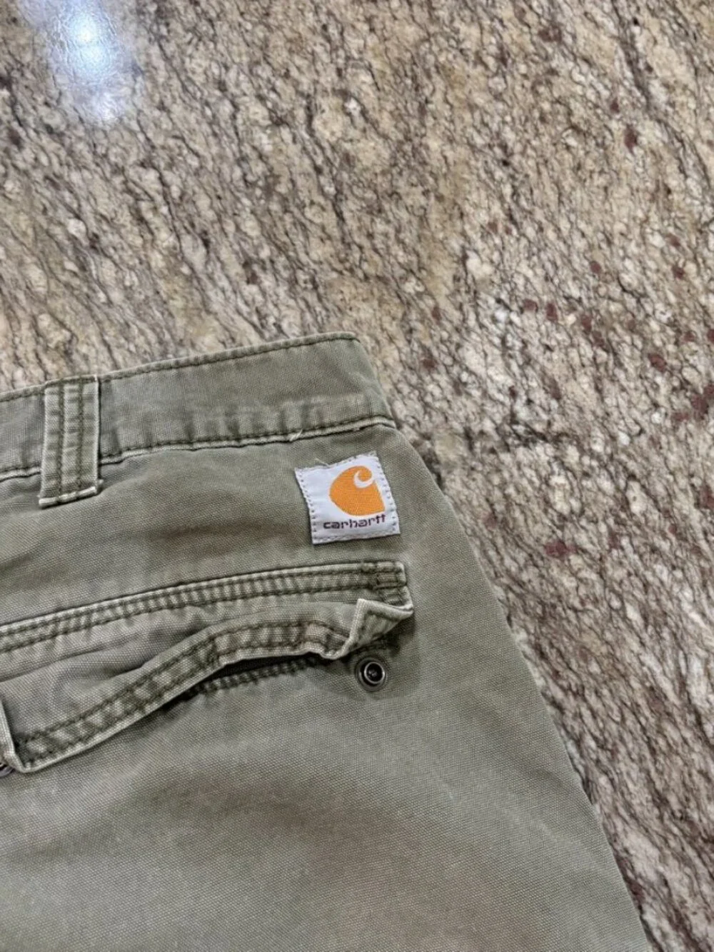 Vintage Carhartt Olive Green Cargo Shorts Mens 36 Baggy Utility Workwear